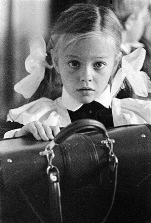 Birinci sinif qız şagirdi. SSRİ, 1973-cü il