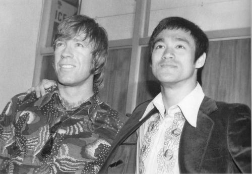 Çak Norris və Brüs Li