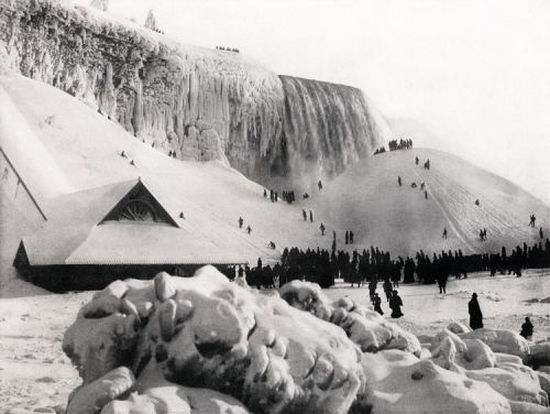 Niaqara şəlaləsi, 1885-ci il
