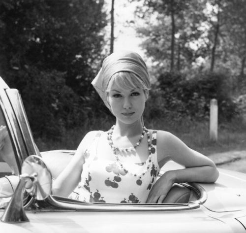 Fransız aktrisa Milen Demonjo