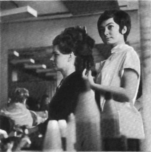 Gözəllik salonu, Bakı, 1975-ci il