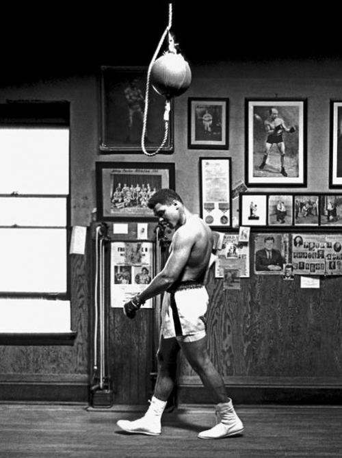 Məhəmməd Əli idman zalında. ABŞ, 1960-cı illər