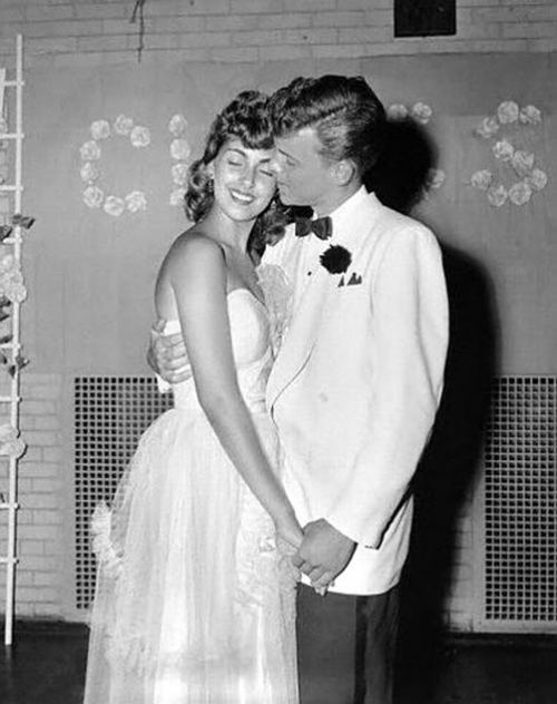 Məktəb buraxılışında cütlük, 1953-cü il