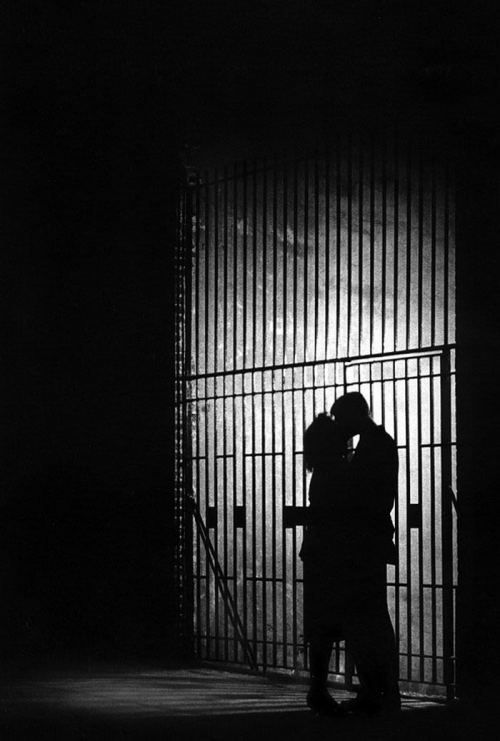 Gecə öpüşü, 1989-cu il