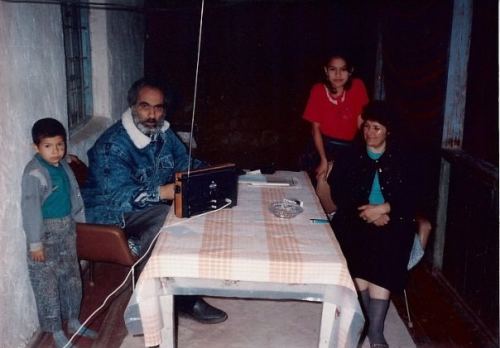 Mərhum prezident Əbülfəz Elçibəy ailəsi ilə birlikdə