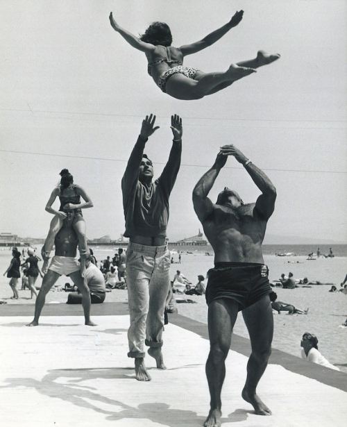 Santa Monikada çimərlikdə, 1950-ci illər