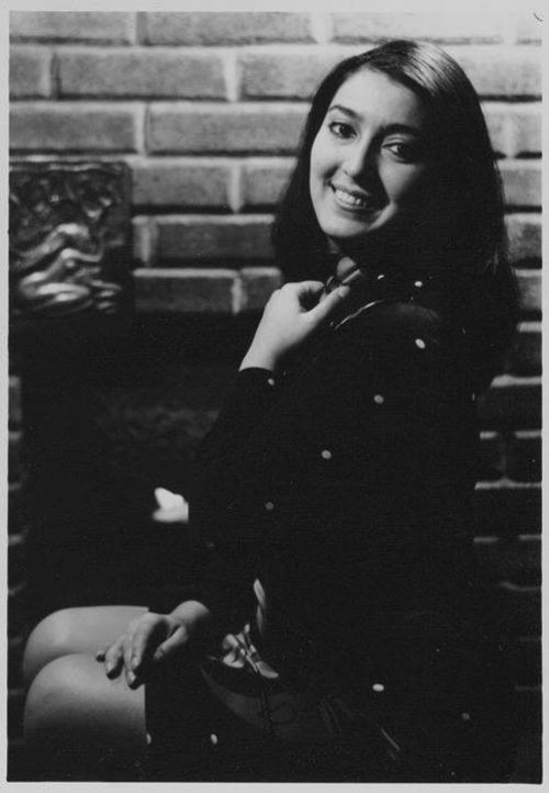 Azərbaycanın dünya şöhrətli opera müğənnisi Fidan Qasımova 20 yaşında olarkən