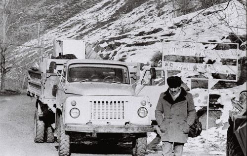 Şuşanı tərk edən ailə