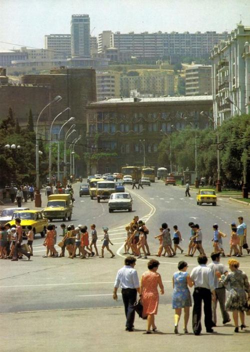 Bakı, 1980-1985-ci illər